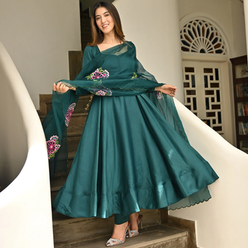 Featuring Green Anarkali Embroidered Dupatta